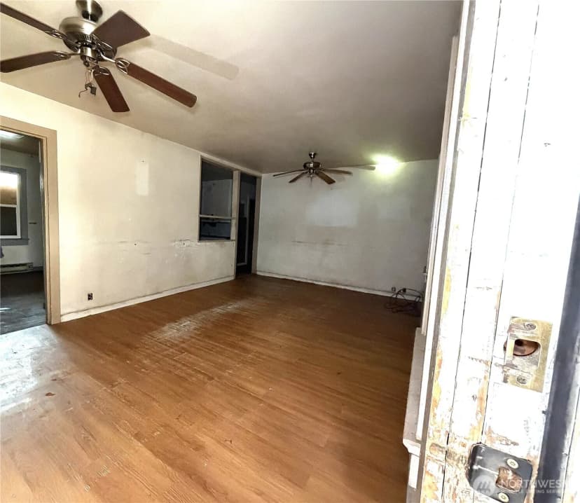 Property photo for 20 N Elm Street, Omak photo 8