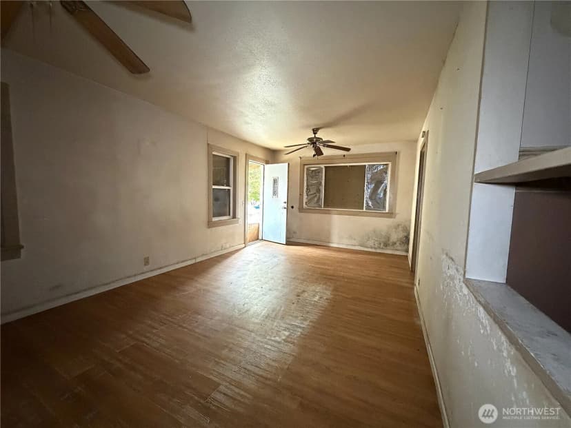 Property photo for 20 N Elm Street, Omak photo 9