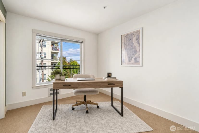 Property photo for 3203 Avalon Way Sw, Seattle photo 20