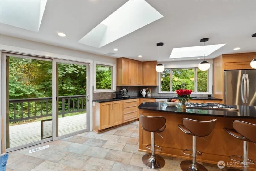 Property photo for 26415 Se 154th Place, Issaquah photo 12