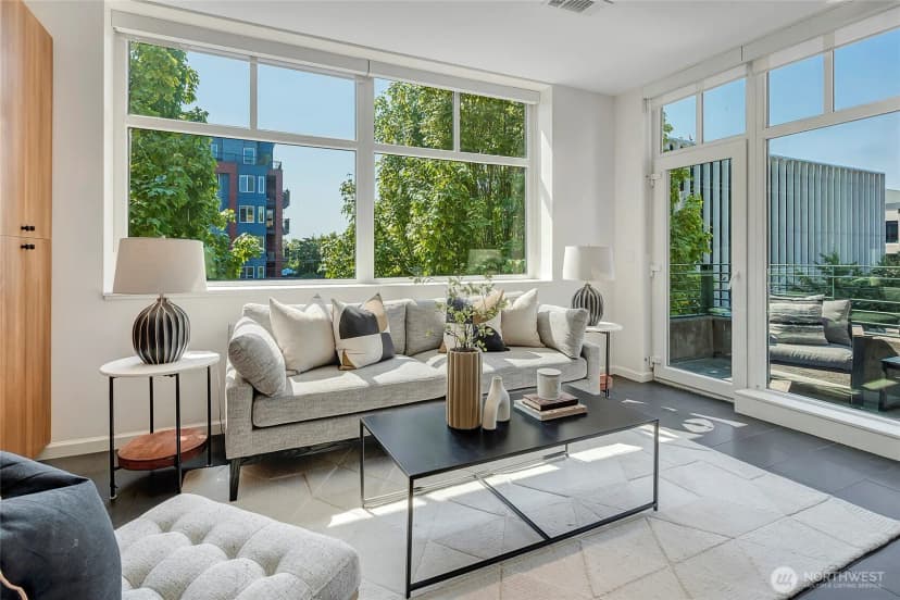 Property photo for 17 W Mercer Street #th7, Seattle photo 14
