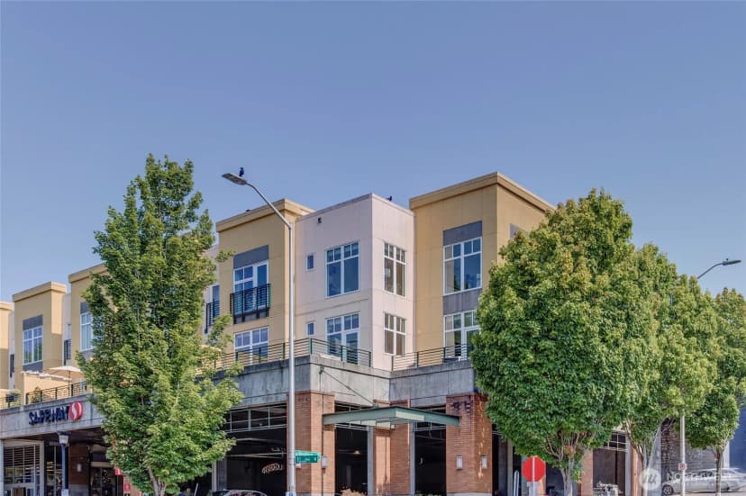 Property photo for 17 W Mercer Street #th7, Seattle photo 32