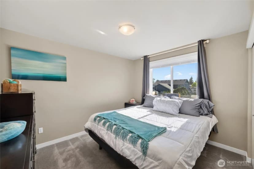 Property photo for 843 Katelyn Court, Burlington photo 28