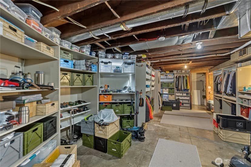 Property photo for 1108 Harvard Avenue E, Seattle photo 32