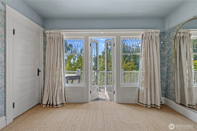Property photo for 1108 Harvard Avenue E, Seattle photo 23