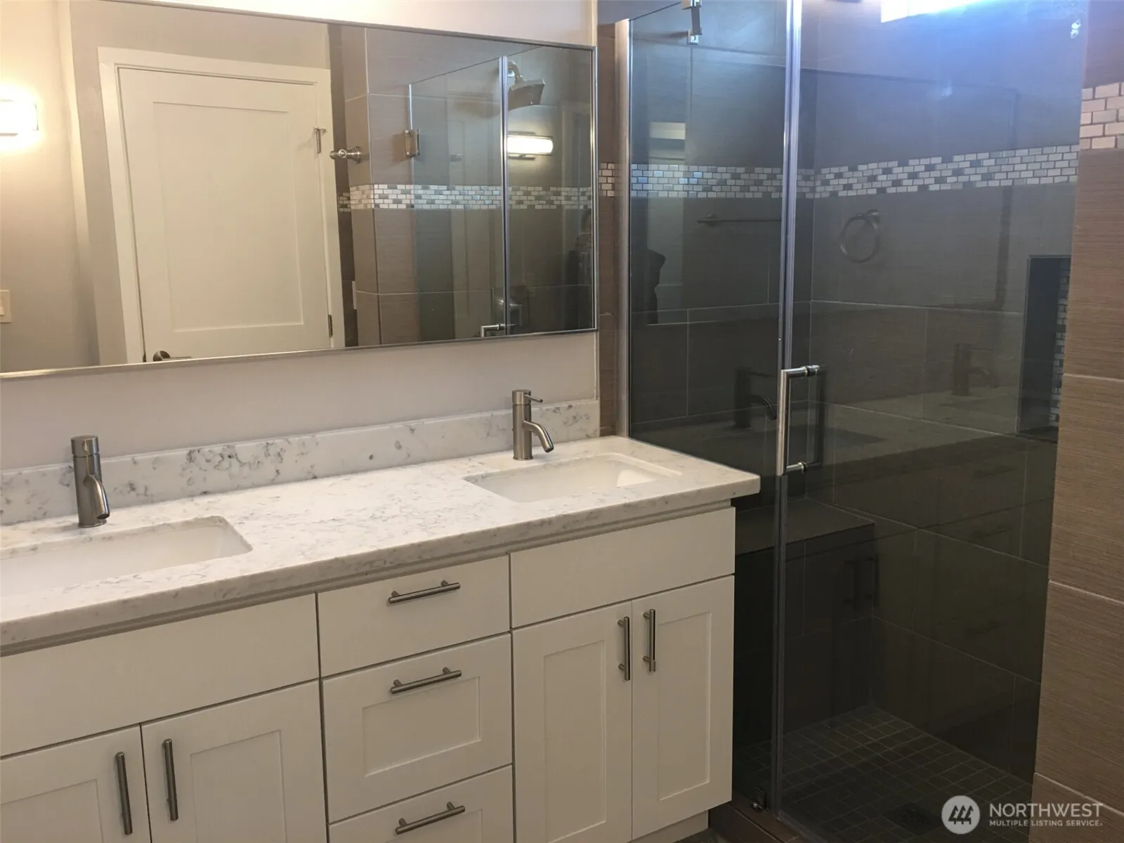 Property photo for 324 6th Avenue S, Kirkland photo 10