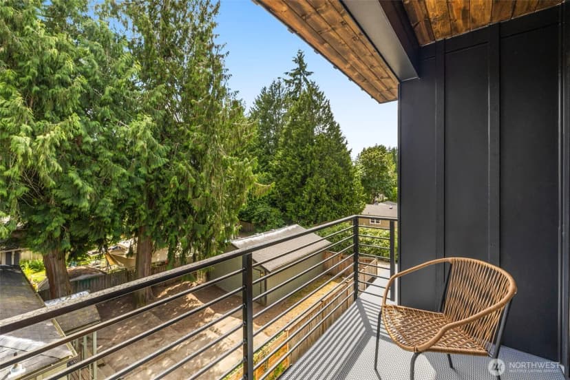 Property photo for 10331 Ashworth Avenue N, Seattle photo 23
