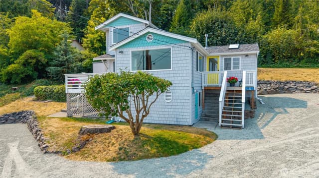 Property photo for 13327 Satterlee Road, Anacortes photo 4