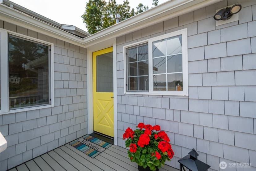 Property photo for 13327 Satterlee Road, Anacortes photo 6