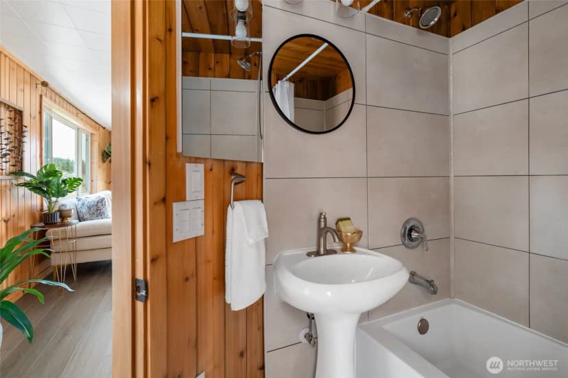 Property photo for 13327 Satterlee Road, Anacortes photo 19