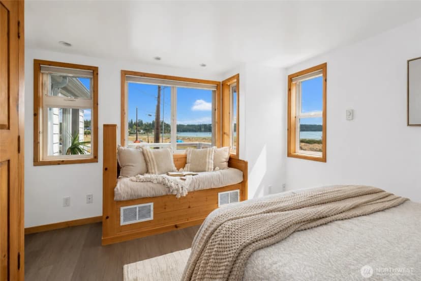 Property photo for 13327 Satterlee Road, Anacortes photo 17