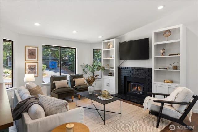 Property photo for 1511 N Lake Stickney Drive, Lynnwood photo 5