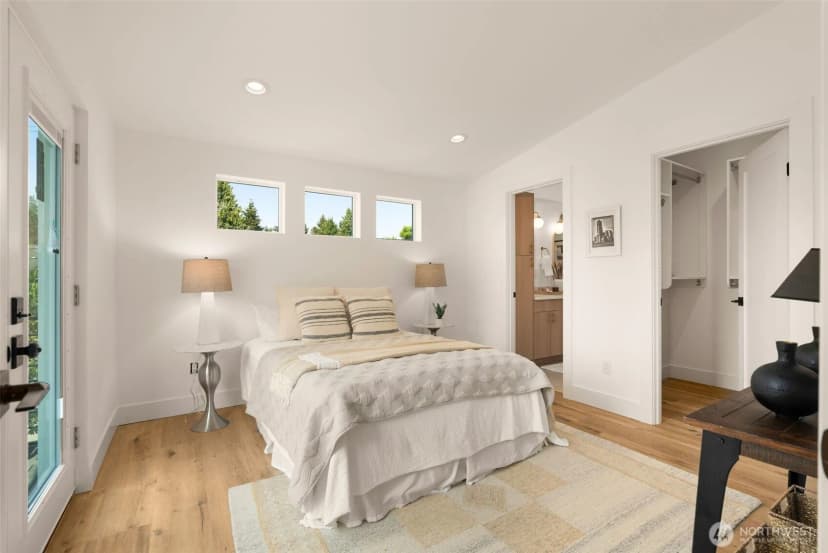Property photo for 9251 Palatine Avenue N #c, Seattle photo 17