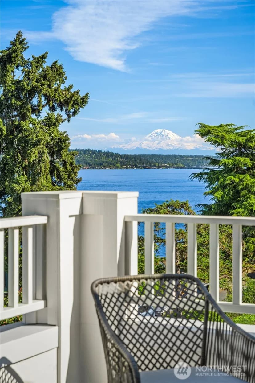 Property photo for 1031 Mcgilvra Boulevard E, Seattle photo 23