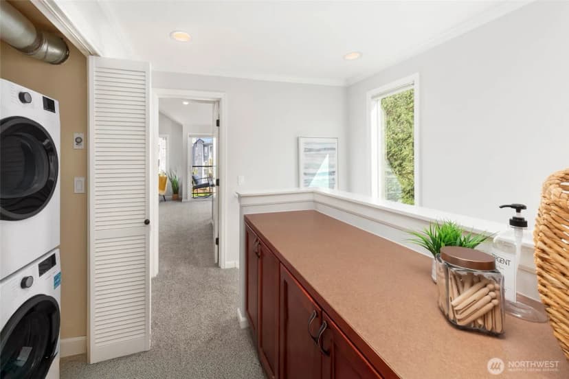 Property photo for 6121 Ne 175th Street #c201, Kenmore photo 34