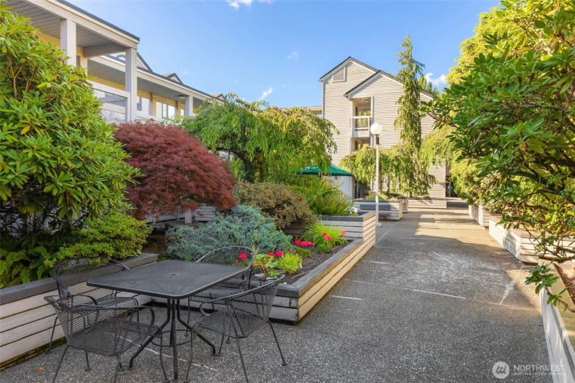 Property photo for 6121 Ne 175th Street #c201, Kenmore photo 37