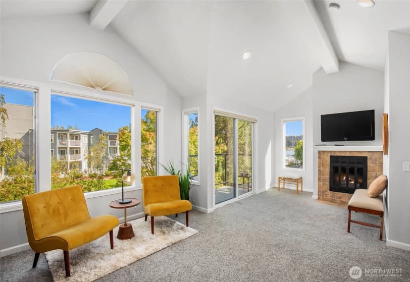 Property photo for 6121 Ne 175th Street #c201, Kenmore photo 25