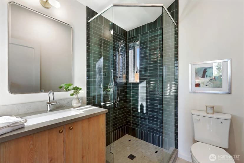 Property photo for 2010 Mcgilvra Boulevard E, Seattle photo 27