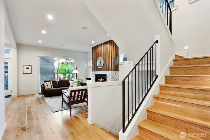 Property photo for 2010 Mcgilvra Boulevard E, Seattle photo 15