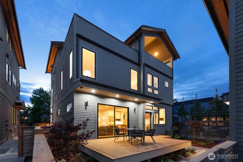 Property photo for 2010 Mcgilvra Boulevard E, Seattle photo 34