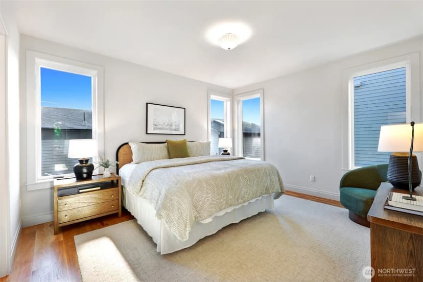 Property photo for 2010 Mcgilvra Boulevard E, Seattle photo 16