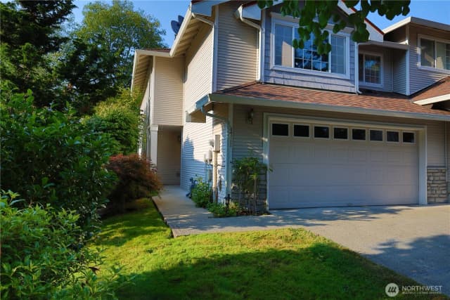 Property photo for 4711 159th Street Sw, Lynnwood photo 3