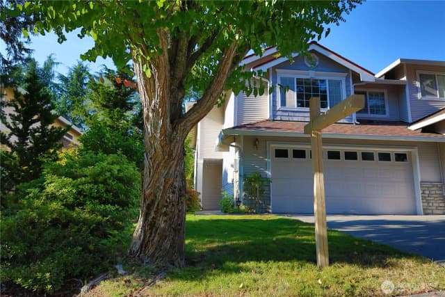 Property photo for 4711 159th Street Sw, Lynnwood photo 2