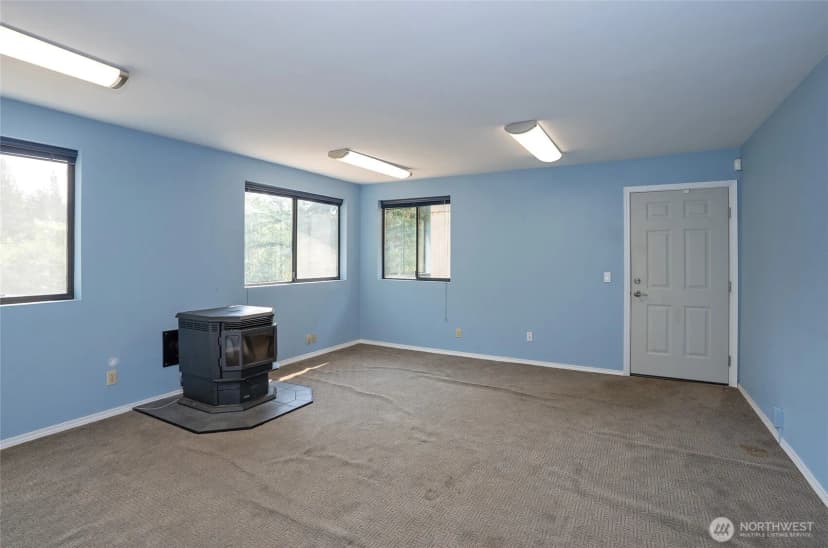 Property photo for 5724 Ne Puget Beach Road Ne, Olympia photo 32