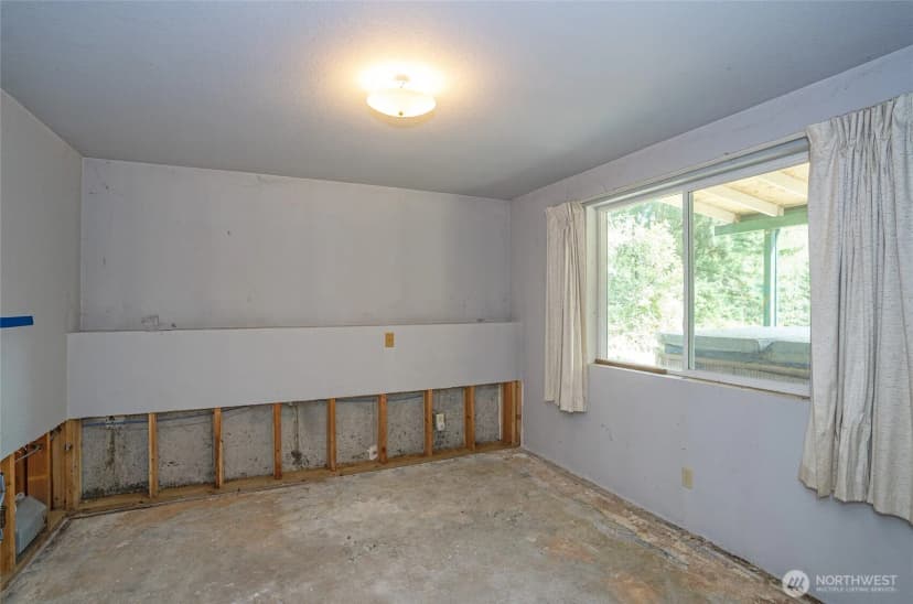 Property photo for 5724 Ne Puget Beach Road Ne, Olympia photo 29