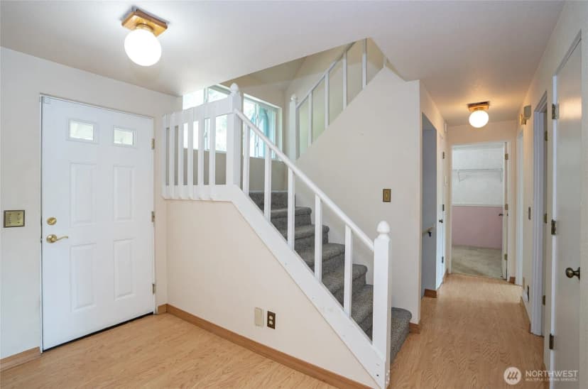 Property photo for 5724 Ne Puget Beach Road Ne, Olympia photo 10
