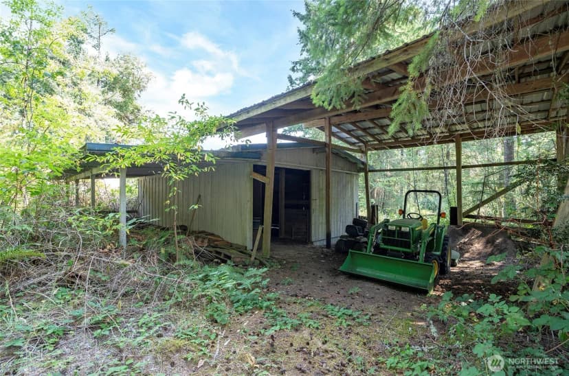 Property photo for 5724 Ne Puget Beach Road Ne, Olympia photo 36
