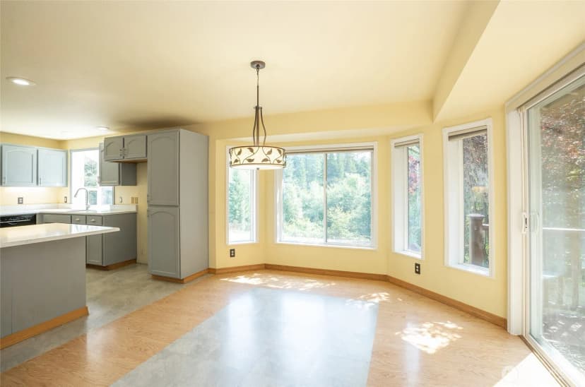 Property photo for 5724 Ne Puget Beach Road Ne, Olympia photo 17