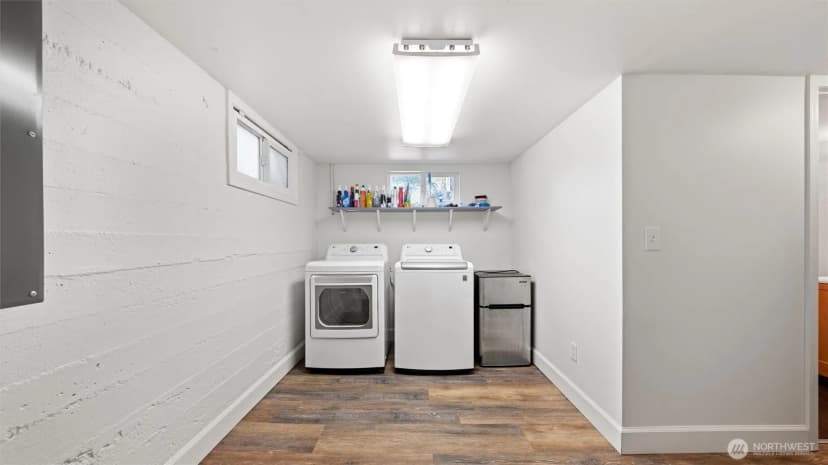 Property photo for 211 Se 4th Street, College Place photo 16