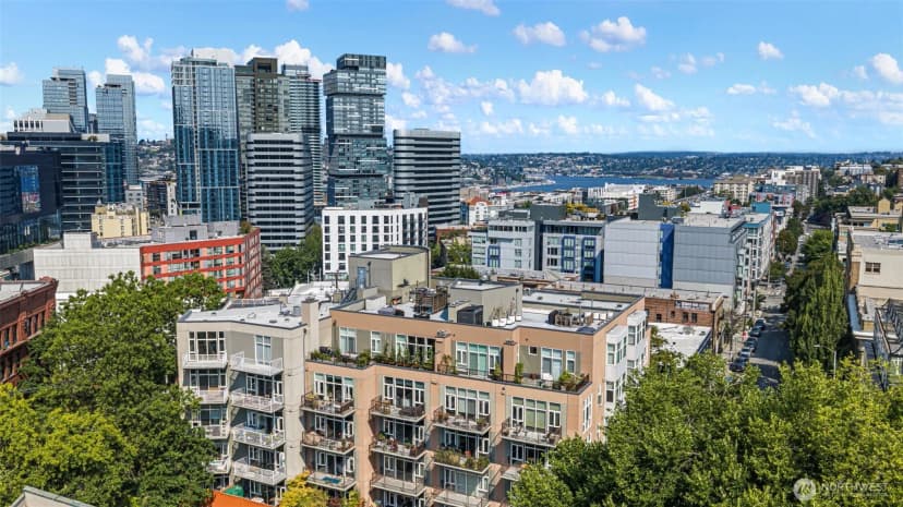 Property photo for 303 E Pike St #602, Seattle photo 14
