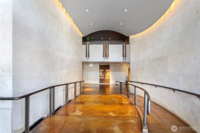 Property photo for 303 E Pike St #602, Seattle photo 16
