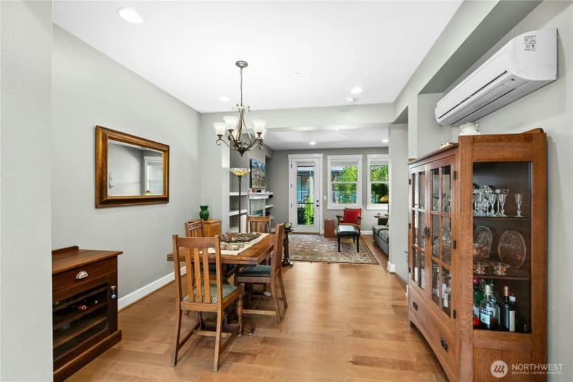 Property photo for 1340 Brooklyn Walk Ne, Issaquah photo 7