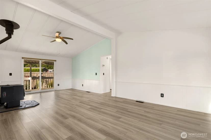Property photo for 2228 Anadoll Avenue, Enumclaw photo 4