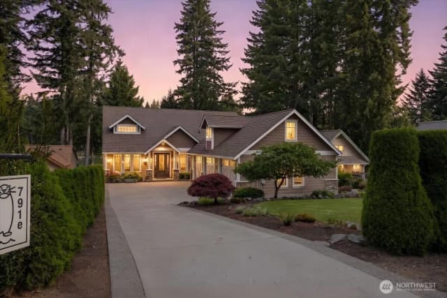 Property photo for 791 E Ballantrae Drive, Shelton photo 3