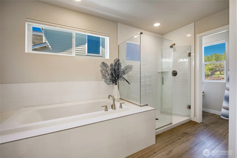 Property photo for 5436 Lonicera Drive, Blaine photo 28