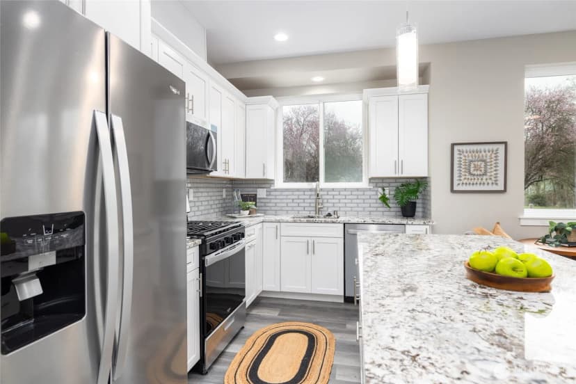 Property photo for 1601 N Waugh Road #a, Mount Vernon photo 7