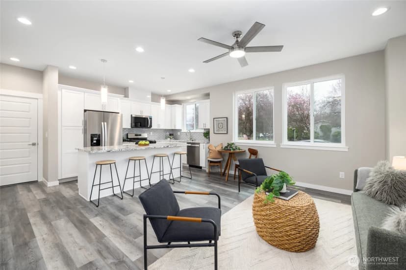 Property photo for 1601 N Waugh Road #a, Mount Vernon photo 4