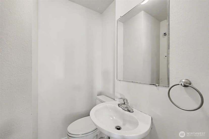 Property photo for 29425 34th Avenue S, Auburn photo 13
