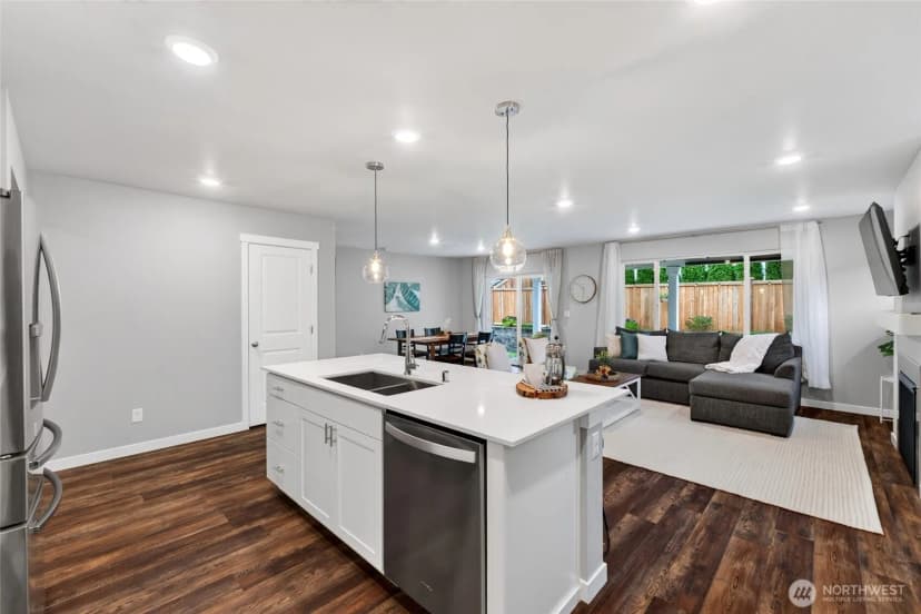 Property photo for 17830 122nd Street Ct E, Bonney Lake photo 5