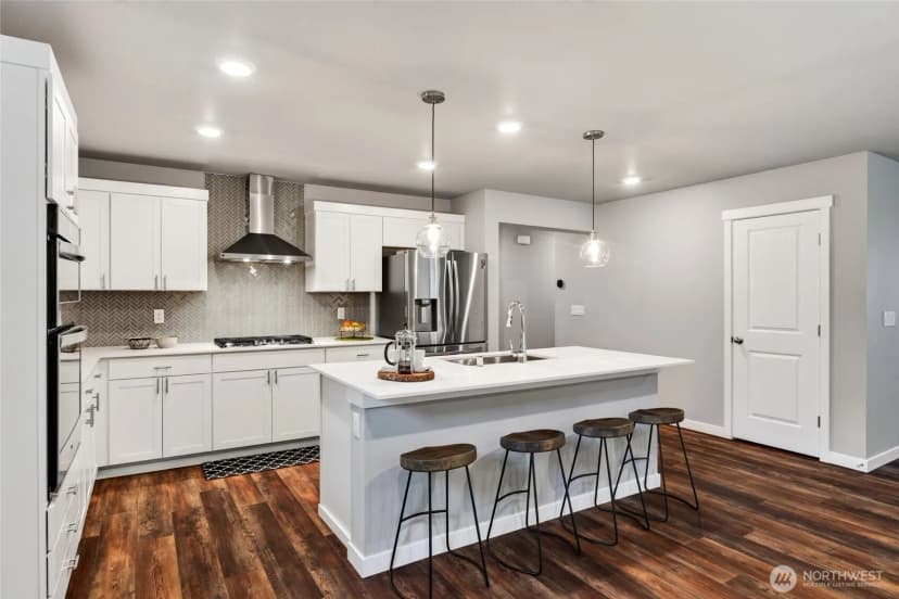 Property photo for 17830 122nd Street Ct E, Bonney Lake photo 4