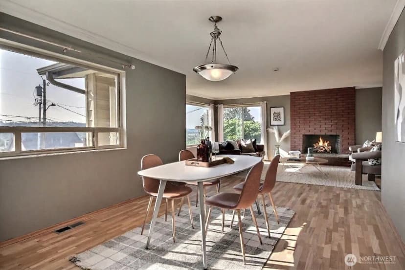 Property photo for 326 Renton Avenue S, Renton photo 9