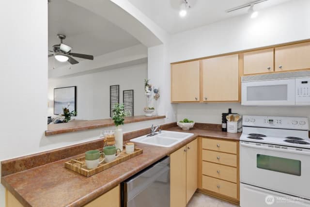 Property photo for 13301 Se 79th Place #c205, Newcastle photo 5