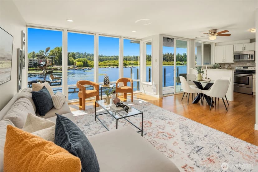 Property photo for 4561 Lake Washington Boulevard Ne #306, Kirkland photo 6
