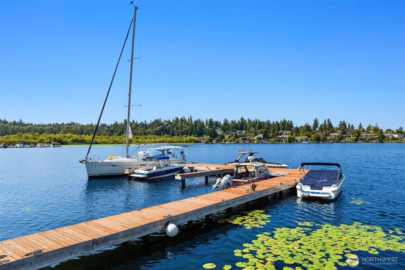 Property photo for 4561 Lake Washington Boulevard Ne #306, Kirkland photo 19
