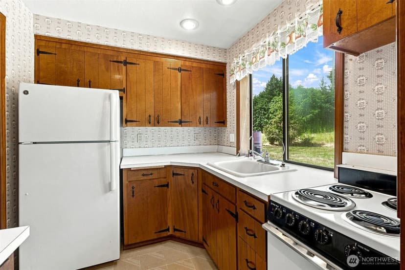 Property photo for 3705 Eagle Lake Lane Ne, Olympia photo 27