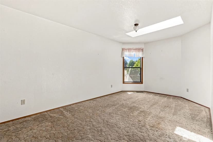 Property photo for 3705 Eagle Lake Lane Ne, Olympia photo 28